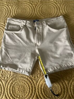 Men's khaki  Flat-Front Shorts by code 22